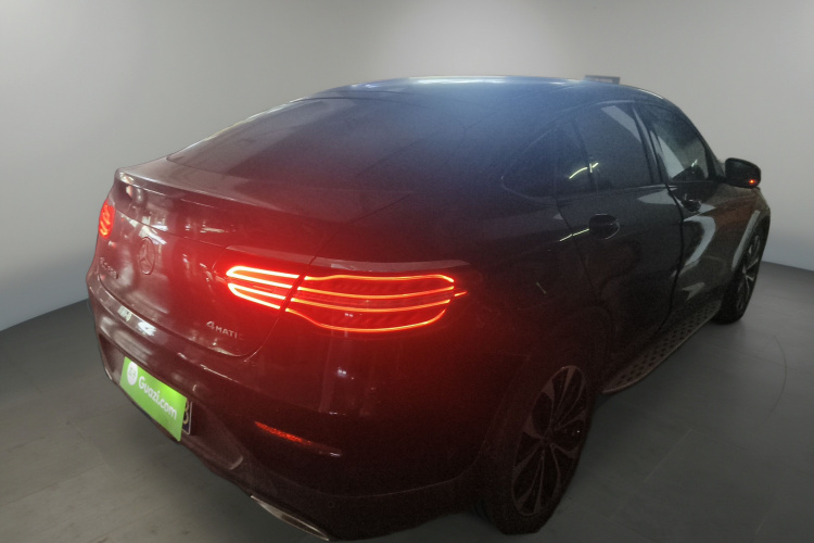 Mercedes-Benz GLC Coupe 2018 immagine di auto #7