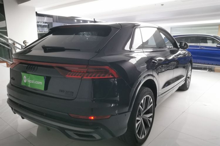 Audi Q8 2021 immagine di auto #7