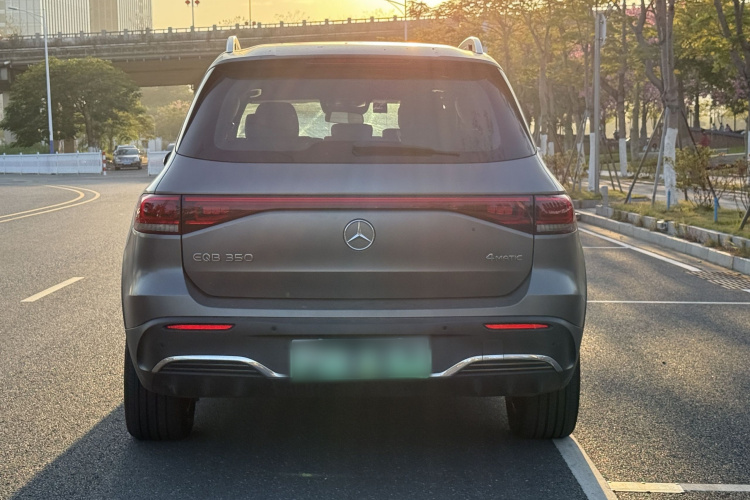 Mercedes-Benz EQB Class 2022 #7 Mercedes-Benz EQB Class 2022 car image #7