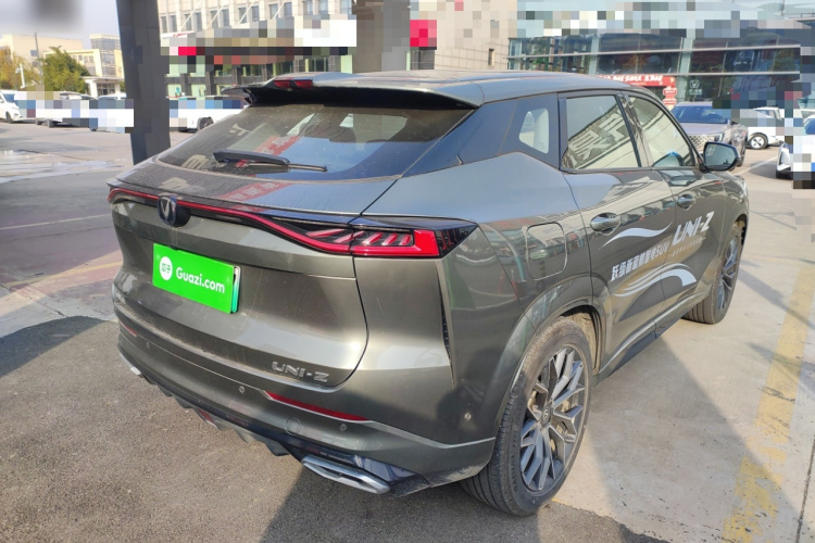 Changan UNI-Z PHEV 2024 car image #7