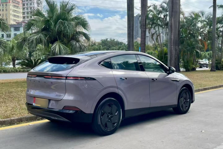 Xpeng G6 2025 صورة سيارة #7