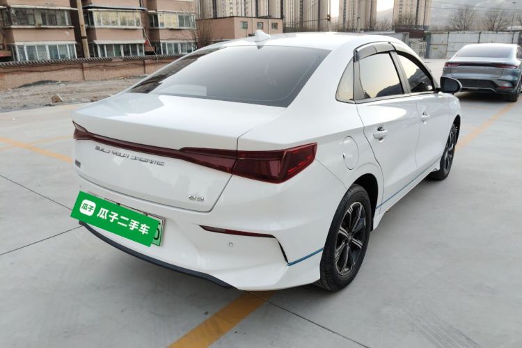 BYD e3 2020 #7 BYD e3 2020 car image #7