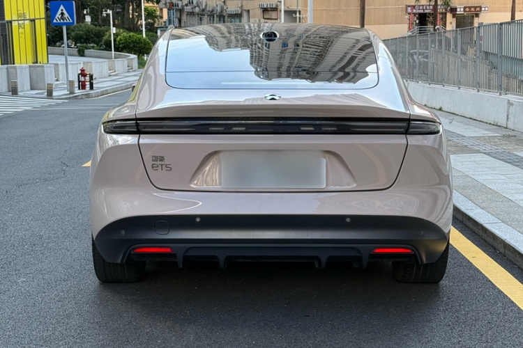 NIO ET5 2023 image de voiture #7