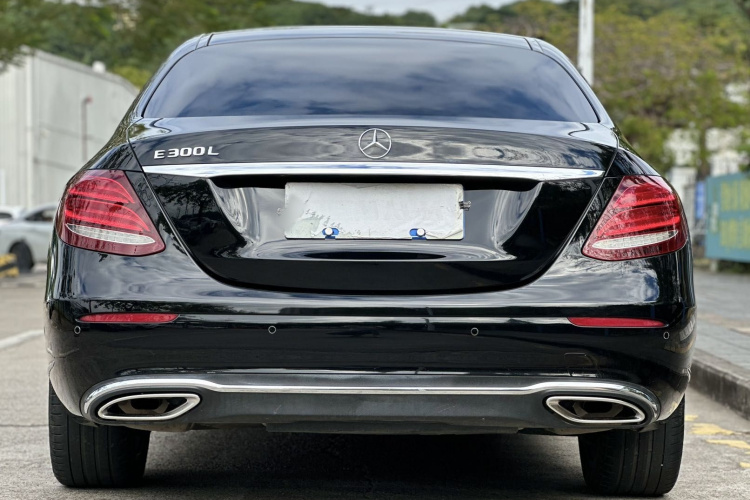 Mercedes-Benz E Class 2020 car image #7
