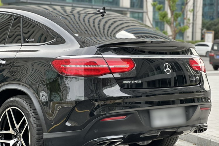 Mercedes-Benz GLE Coupe AMG 2017 #7 Mercedes-Benz GLE Coupe AMG 2017 car image #7