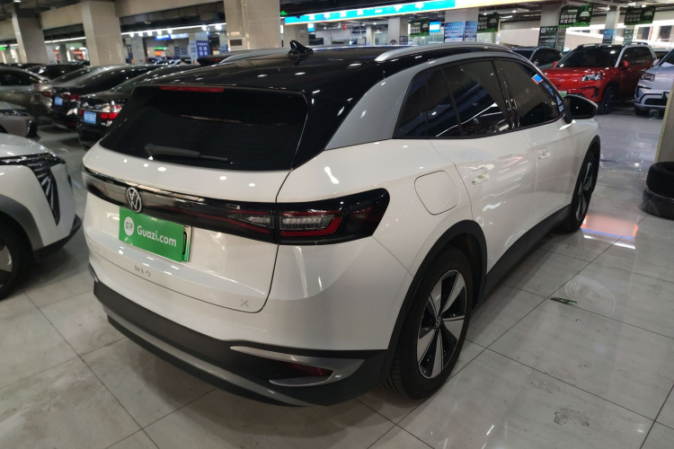 Volkswagen ID.4 X 2024 #7 Volkswagen ID.4 X 2024 car image #7