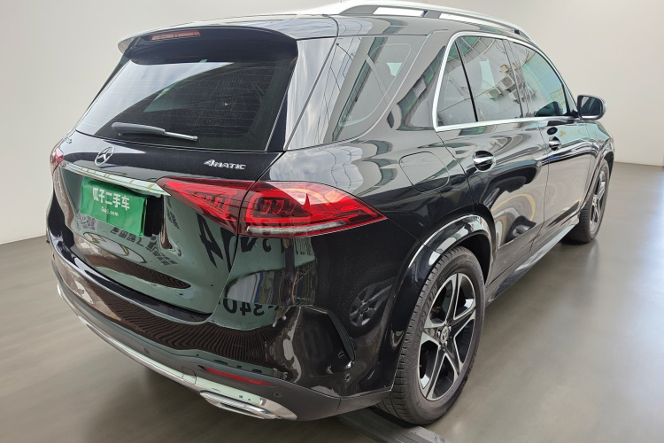 Mercedes-Benz GLE Class New Energy 2021 car image #7
