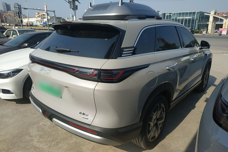 BYD Sea Lion 07 DM-i 2025 car image #7