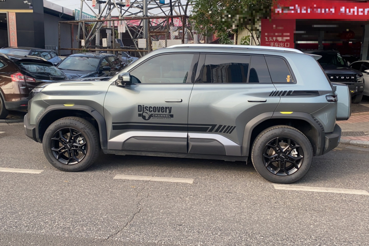 FangChengBao Tiger 3 2025 car image #7