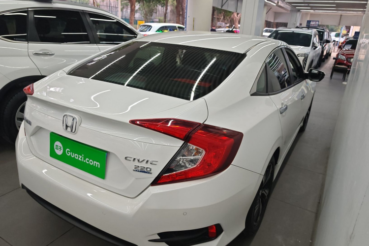 Honda Civic 2018 car image #7