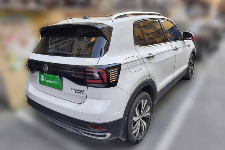 Volkswagen T-Cross 2021 #7 Volkswagen T-Cross 2021 car image #7
