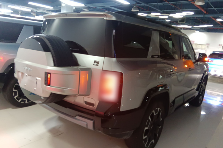 FangChengBao Leopard 8 2024 #7 FangChengBao Leopard 8 2024 car image #7