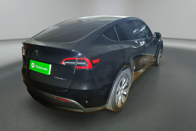 Tesla Model Y 2022 #7 Tesla Model Y 2022 car image #7