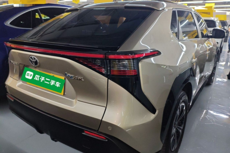 Toyota bZ4X 2022 #7 Toyota bZ4X 2022 immagine di auto #7