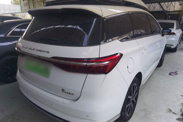BYD Song MAX New Energy 2022 car image #7