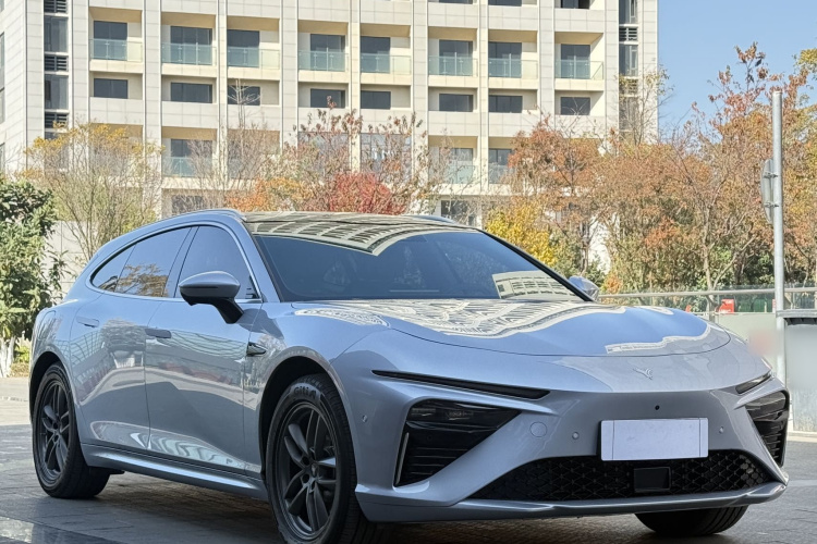 哪吒汽车 哪吒S猎装 2025 汽车图片 #7