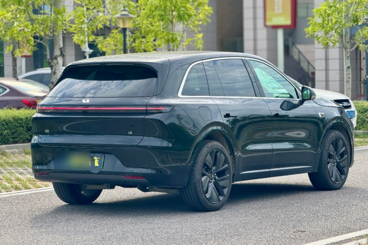 Li L6 2024 image de voiture #7