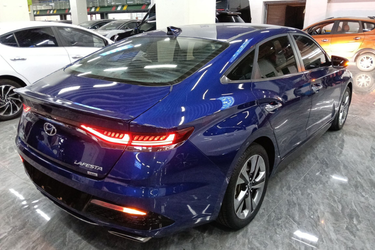 Hyundai Lafesta 2020 imagen de coche #7