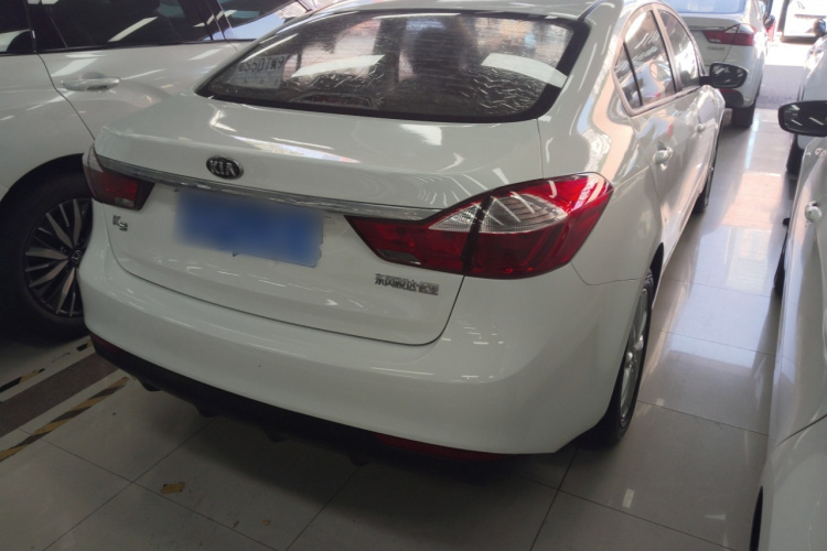 Kia 2017 car image #7