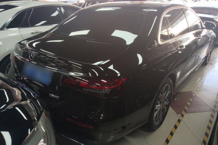 Mercedes-Benz E Class 2021 car image #7