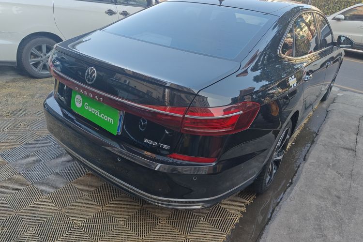 Volkswagen Passat 2022 car image #7