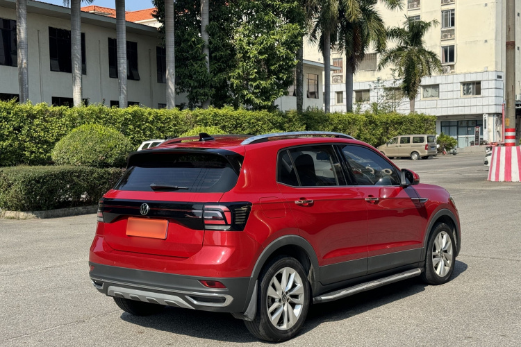 Volkswagen T-Cross 2020 #7 Volkswagen T-Cross 2020 car image #7