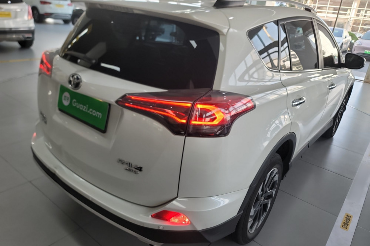 RAV4荣放 2017 汽车图片 #7