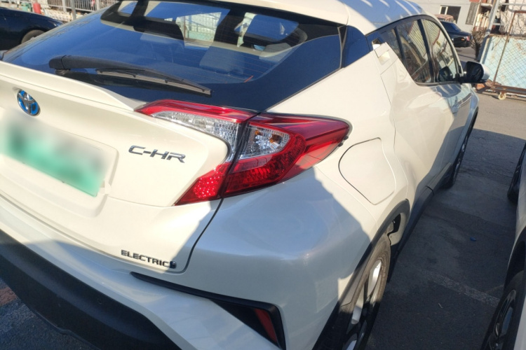 Toyota C-HR EV 2021 immagine di auto #7