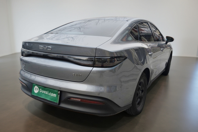 BYD Seal 05 DM-i 2025 car image #7