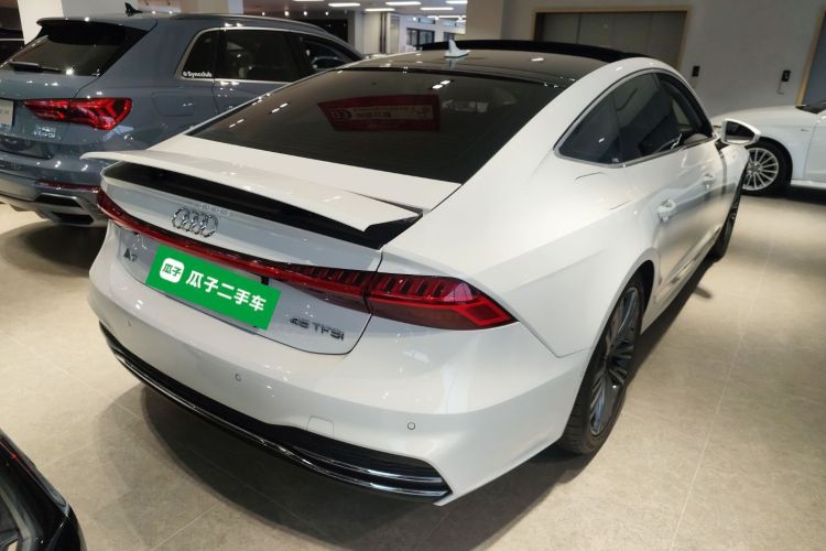 Audi A7 2022 car image #7