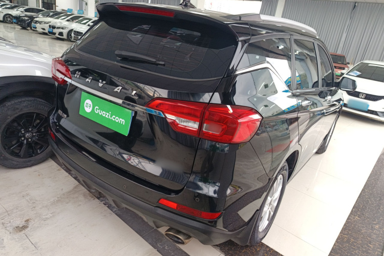 Haval M6 2018 #7 Haval M6 2018 car image #7