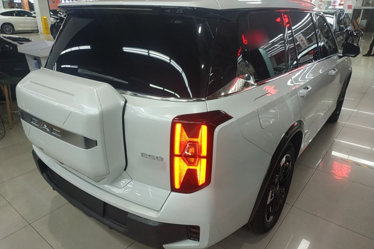 GAC Trumpchi ES9 2023 #7 GAC Trumpchi ES9 2023 car image #7