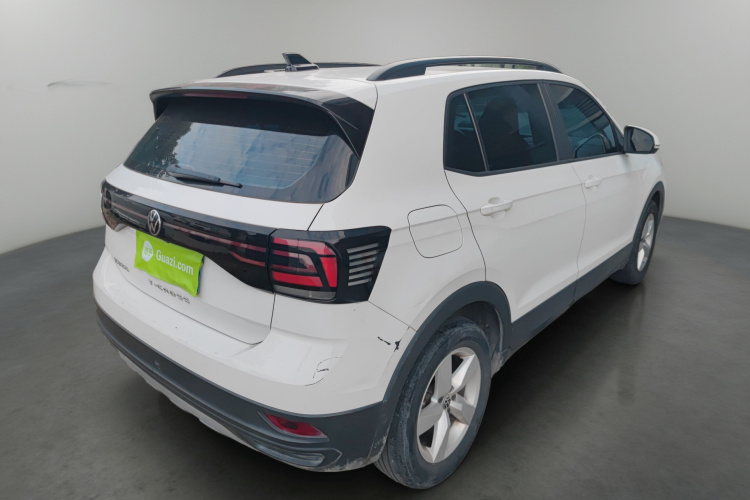 Volkswagen T-Cross 2022 car image #7