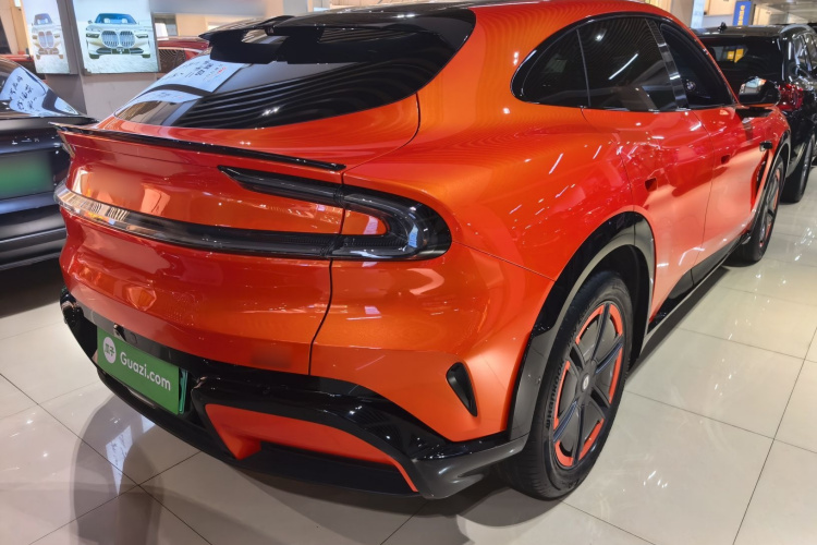 MI YU7 2025 car image #7