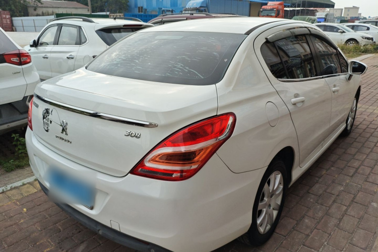 Peugeot 308 2016 imagen de coche #7