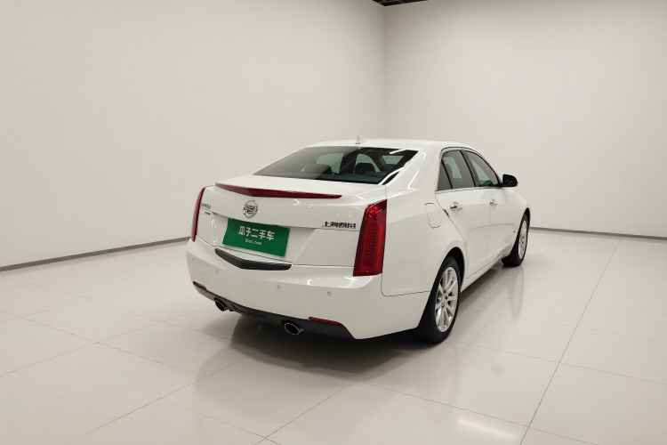 2015 car image #7
