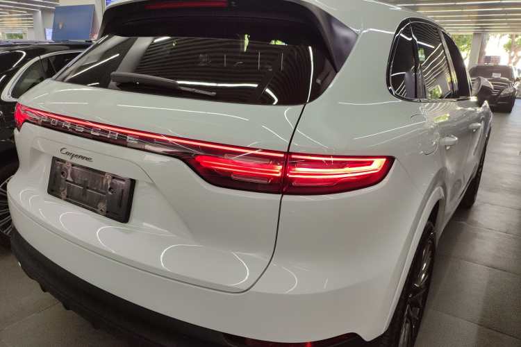 2021 car image #7
