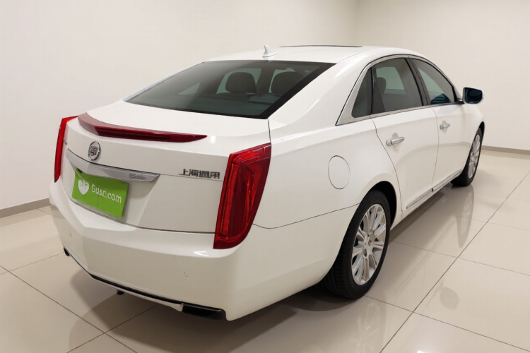2015 car image #7