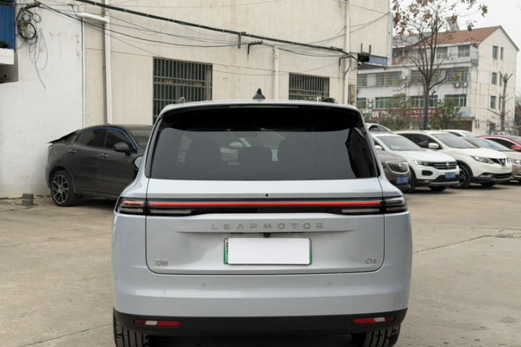 Leapmotor C16 2025 car image #7