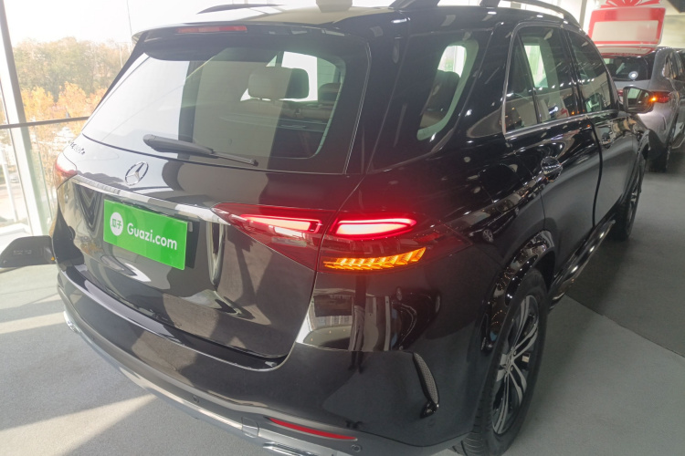 Mercedes-Benz GLE Class New Energy 2023 car image #7