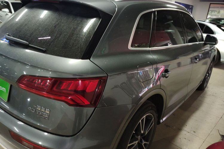 Audi Q5L 2020 car image #7