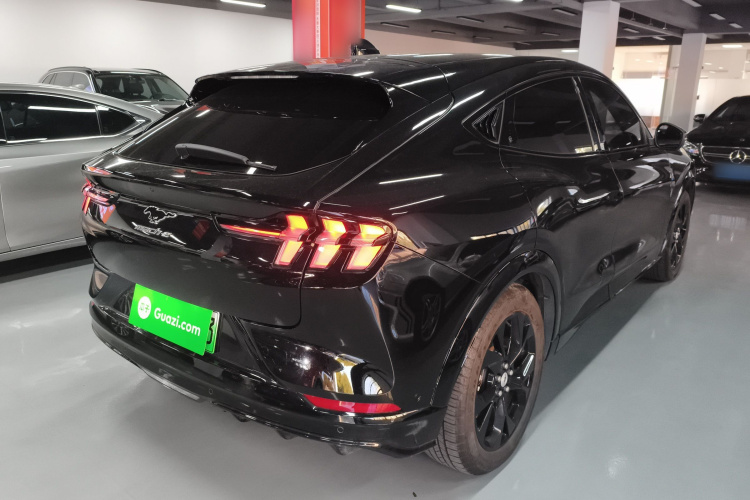 Ford Mustang Mach-E 2023 #7 Ford Mustang Mach-E 2023 immagine di auto #7