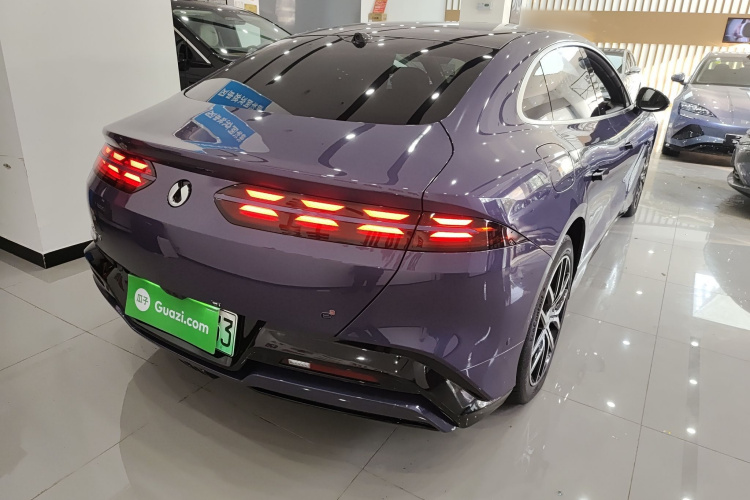 Denza Z9 2024 immagine di auto #7