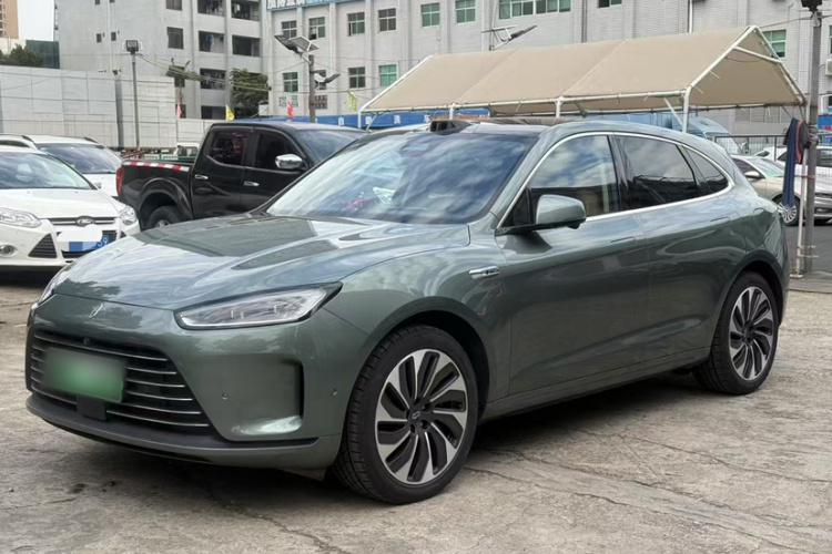 2023 car image #7