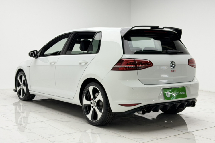 Volkswagen GolfGTI 2017 #7 Volkswagen GolfGTI 2017 car image #7