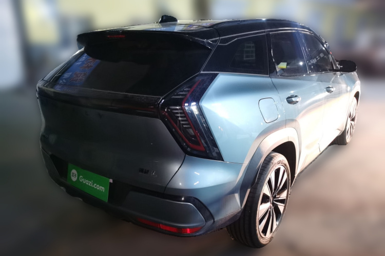 GEELY Boyue L 2025 car image #7