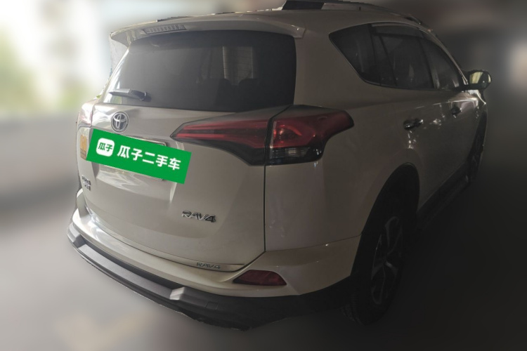 Toyota RAV4 2016 #7 Toyota RAV4 2016 car image #7