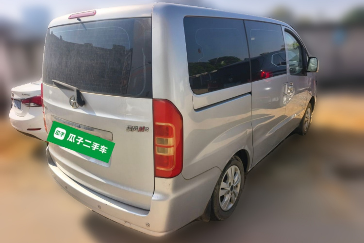JAC 2015 car image #7