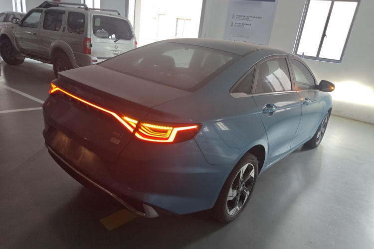 GEELY Emgrand L HiP 2023 car image #7