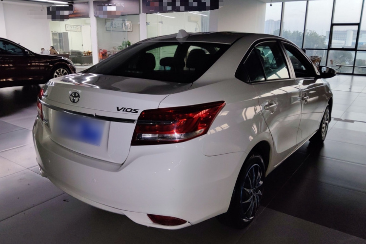 Vios 2017 car image #7